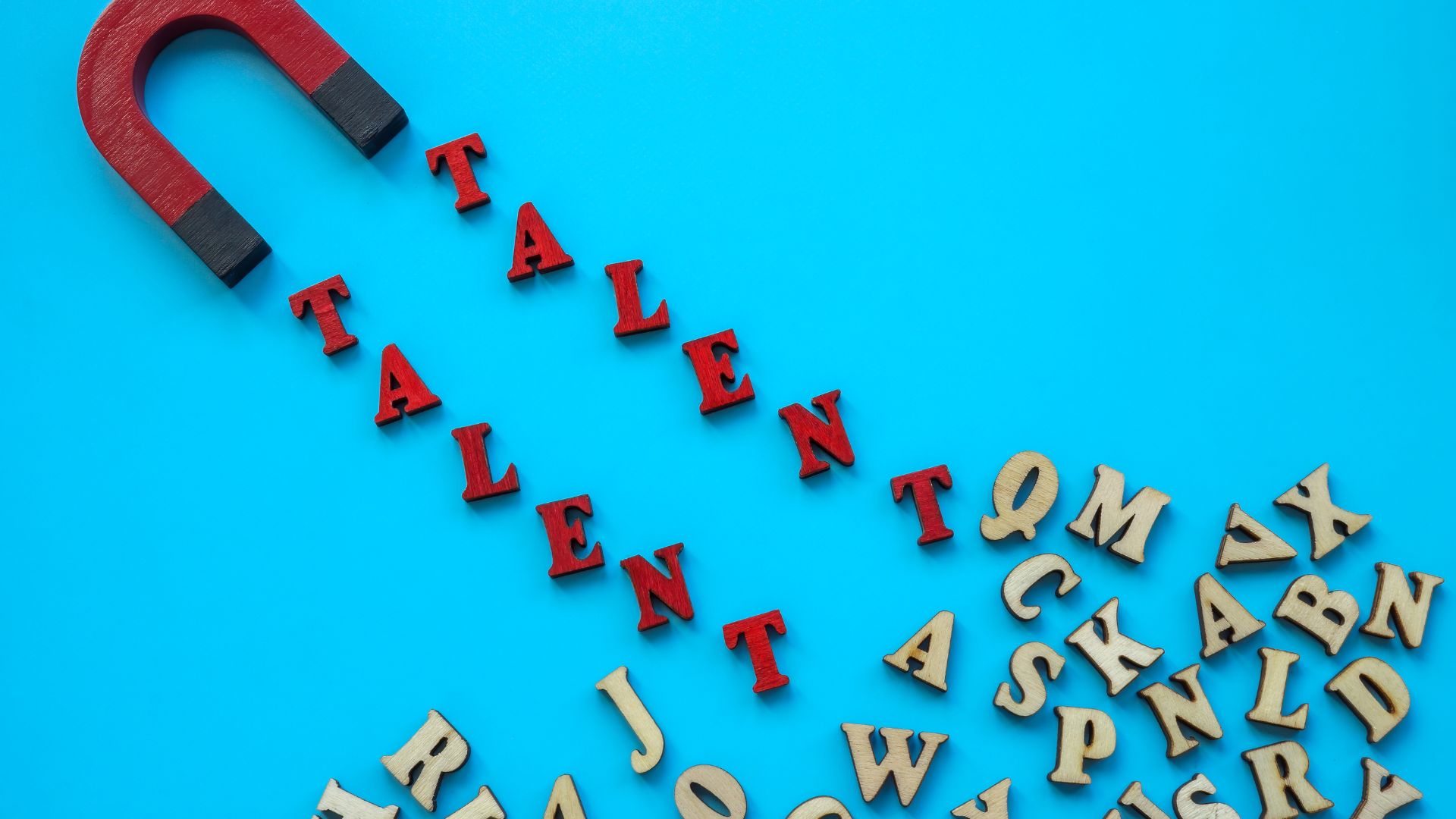 Leveraging a Managed Employer of Record (EOR) for Building a Global Talent Strategy: A Comprehensive Guide
